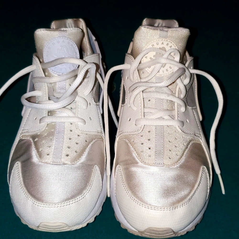 Cream Nike Huarache